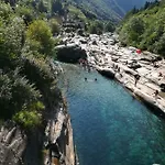 Panorama Sul * Porto Valtravaglia