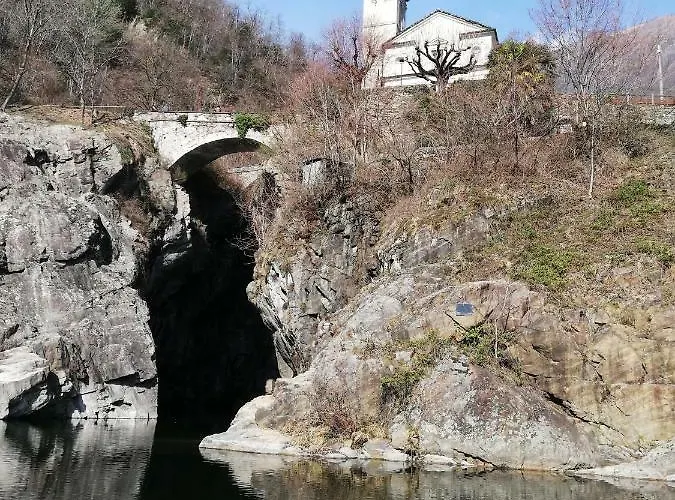 Panorama Sul Porto Valtravaglia